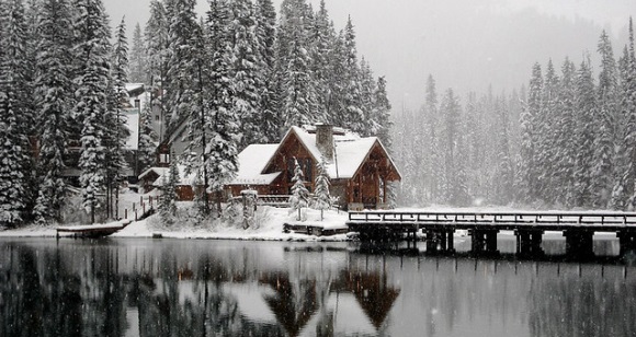 Emerald Lake Lodge im Winter